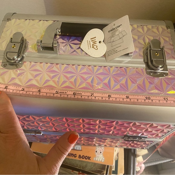 super fab Train Case neon electric - Picture 2 of 3